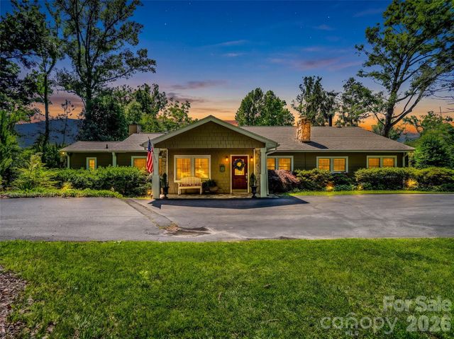 52 Forest Road, Asheville, NC 28803
