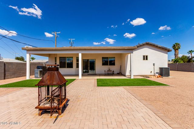 8944 W CENTURY Drive, Arizona City, AZ 85123