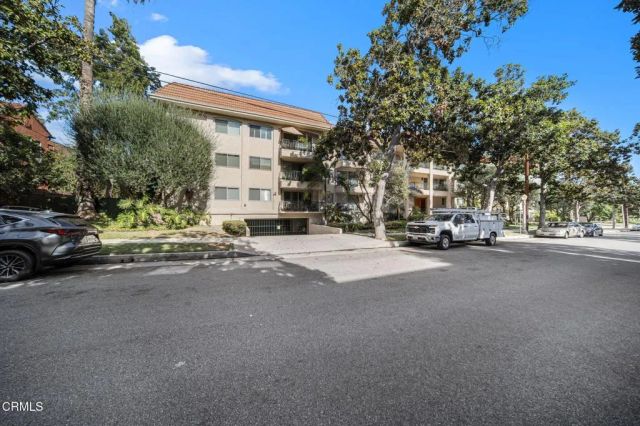 420 S Madison Avenue 204, Pasadena, CA 91101