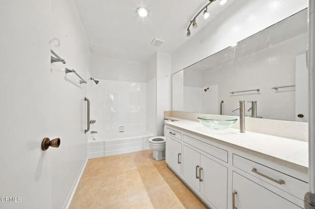 420 S Madison Avenue 204, Pasadena, CA 91101