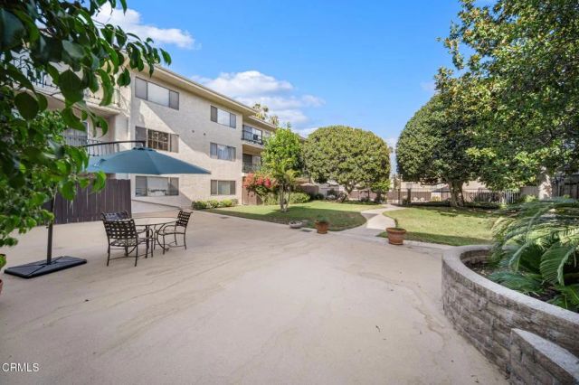 420 S Madison Avenue 204, Pasadena, CA 91101