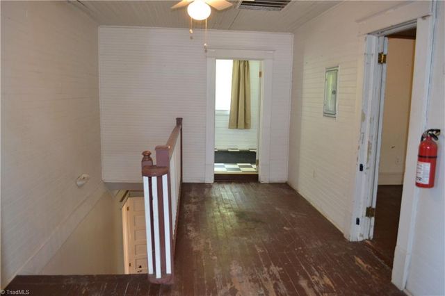 100 E Academy Street, Madison, NC 27025