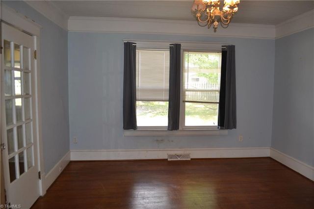 100 E Academy Street, Madison, NC 27025