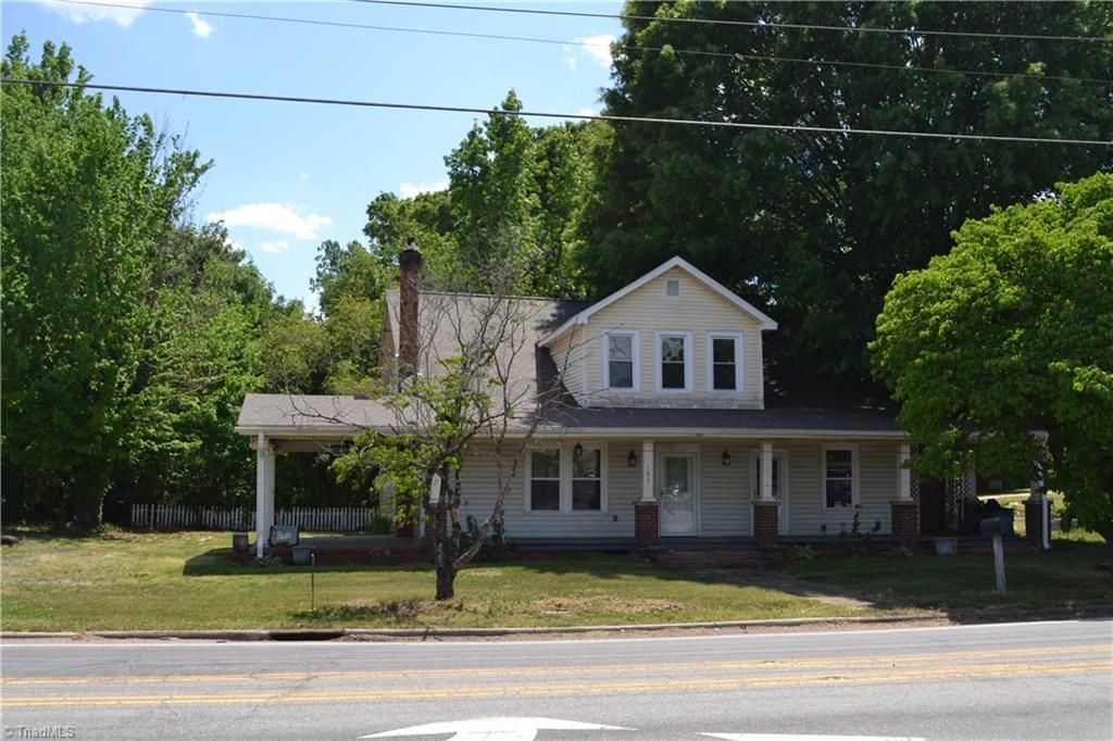 100 E Academy Street, Madison, NC 27025
