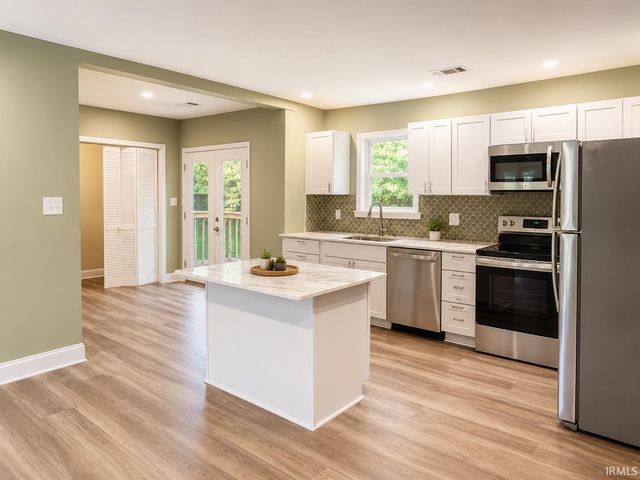 1907 Ridgway Avenue, Evansville, IN 47714