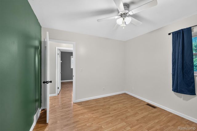 11025 Miller Road, Gaines Township, MI 48473