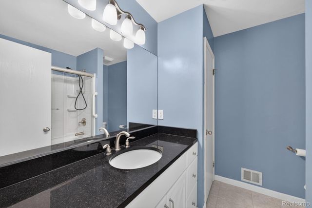 11025 Miller Road, Gaines Township, MI 48473