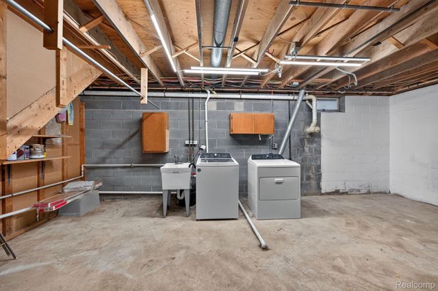 11025 Miller Road, Gaines Township, MI 48473