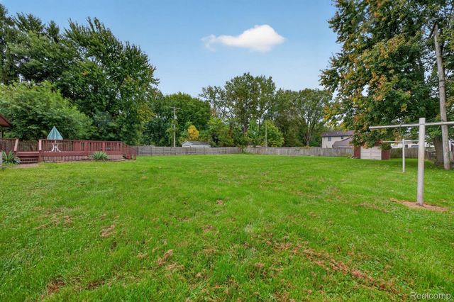11025 Miller Road, Gaines Township, MI 48473