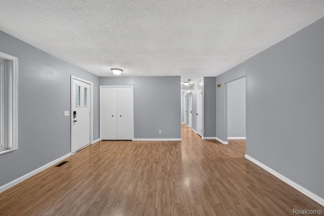 11025 Miller Road, Gaines Township, MI 48473