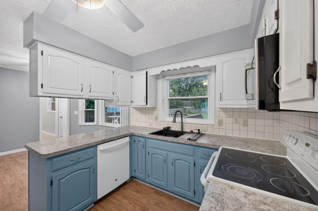 11025 Miller Road, Gaines Township, MI 48473