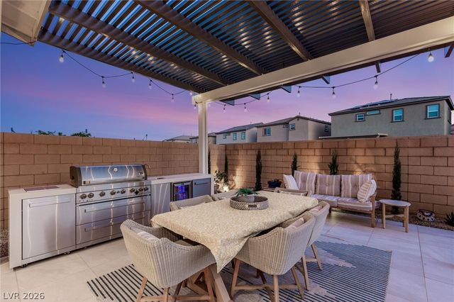 10357 Terra Landings Avenue, Las Vegas, NV 89166