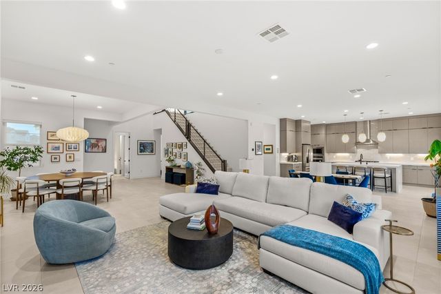 10357 Terra Landings Avenue, Las Vegas, NV 89166