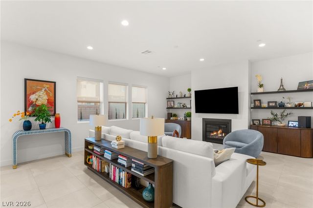 10357 Terra Landings Avenue, Las Vegas, NV 89166