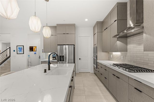 10357 Terra Landings Avenue, Las Vegas, NV 89166