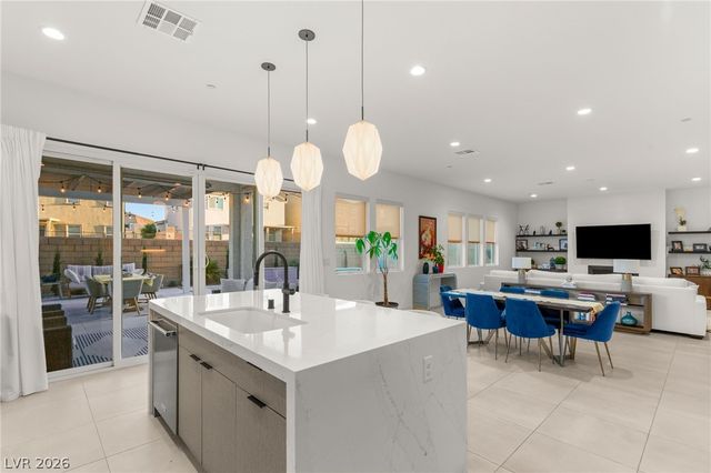 10357 Terra Landings Avenue, Las Vegas, NV 89166