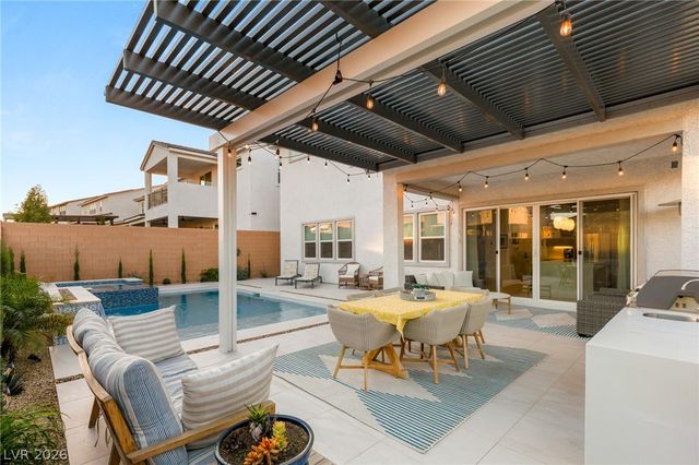 10357 Terra Landings Avenue, Las Vegas, NV 89166