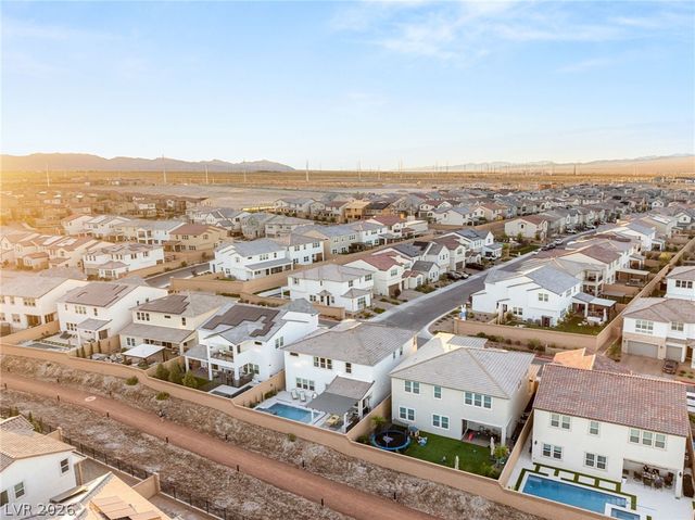 10357 Terra Landings Avenue, Las Vegas, NV 89166