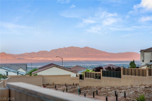 10357 Terra Landings Avenue, Las Vegas, NV 89166