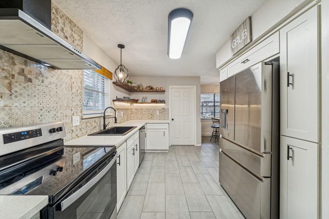 3315 Candleridge Drive, Spring, TX 77388