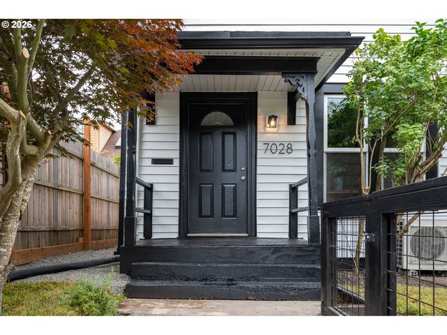 7028 N SAINT LOUIS Ave, Portland, OR 97203