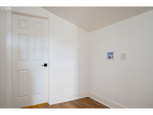 7028 N SAINT LOUIS Ave, Portland, OR 97203