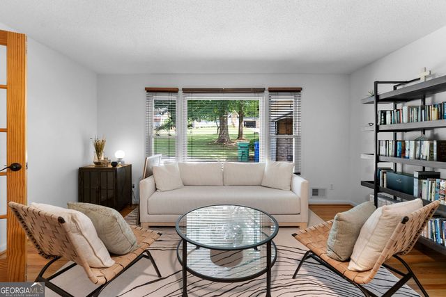 3933 JOHN HOPKINS CT, Decatur, GA 30034