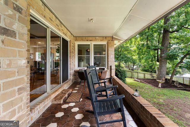 3933 JOHN HOPKINS CT, Decatur, GA 30034
