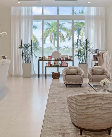 325 Eagle Drive, Jupiter, FL 33477