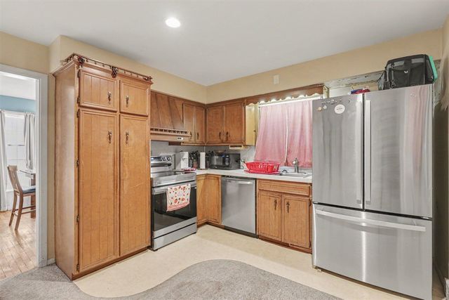 244 S Waverly Road, Holland, MI 49423