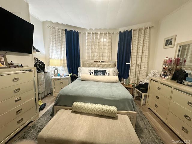 2044 120th Street, College Point, NY 11356