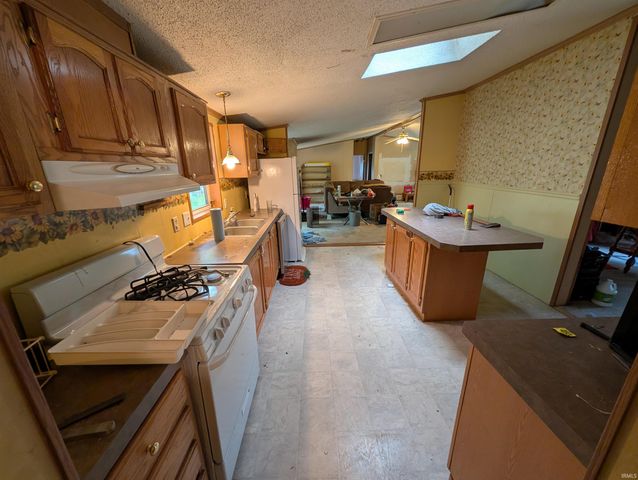 14017 State Road 120, Bristol, IN 46507