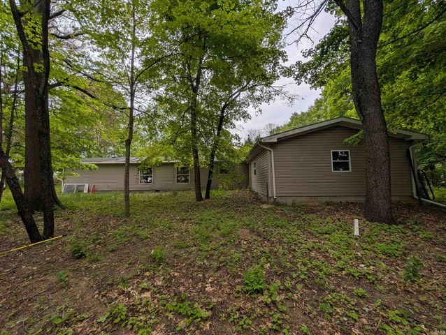 14017 State Road 120, Bristol, IN 46507