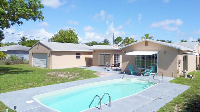 1229 15TH Avenue N, Lake Worth Beach, FL 33460