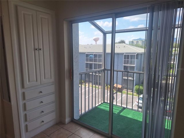 136 BLUE POINTE WAY 350, Altamonte Springs, FL 32701