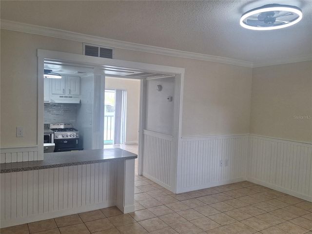 136 BLUE POINTE WAY 350, Altamonte Springs, FL 32701