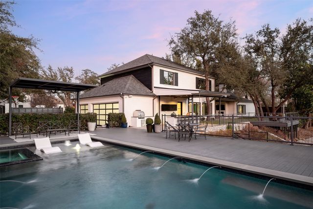 11219 Leachman Circle, Dallas, TX 75229