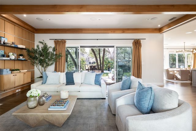 11219 Leachman Circle, Dallas, TX 75229