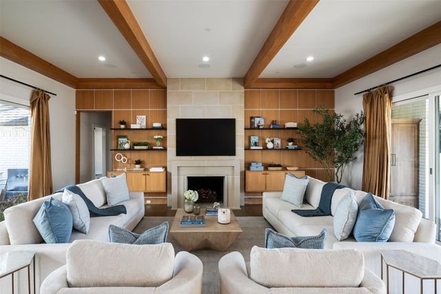 11219 Leachman Circle, Dallas, TX 75229