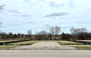 963 Belle Plaine Avenue, Gurnee, IL 60031