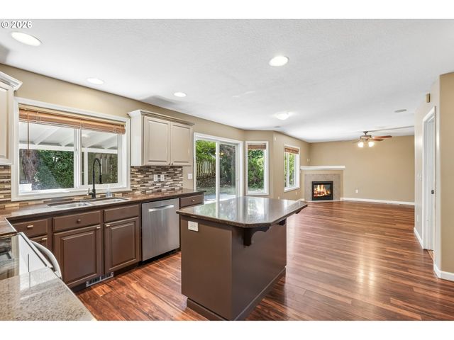 1612 Se 187TH Pl, Vancouver, WA 98683