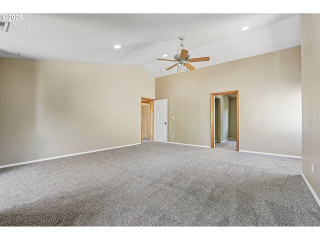 1612 Se 187TH Pl, Vancouver, WA 98683