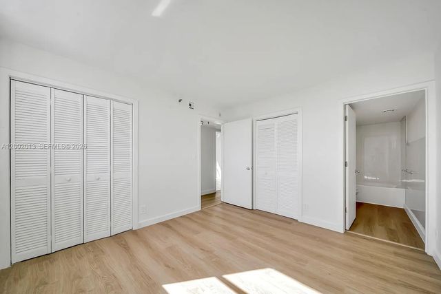 501 SW 1st St 502, Miami, FL 33130