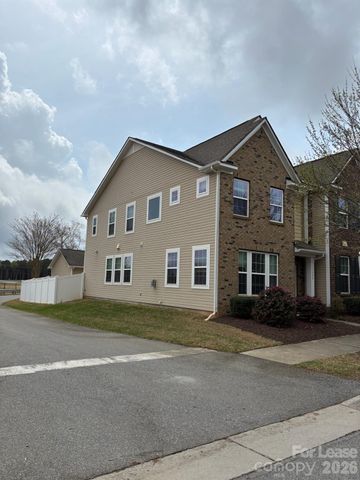 17924 Ragtop Day Lane, Cornelius, NC 28031