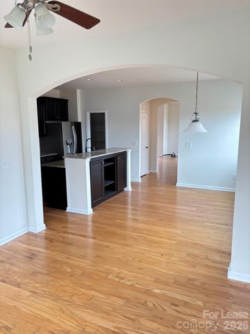 17924 Ragtop Day Lane, Cornelius, NC 28031