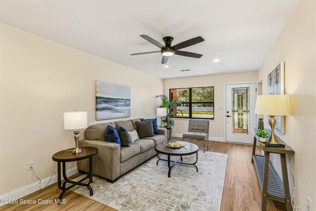 2283 Saint Swithin Lane, Melbourne, FL 32935