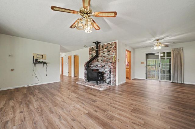 5039 Old EmigrantTrail East, Mountain Ranch, CA 95246