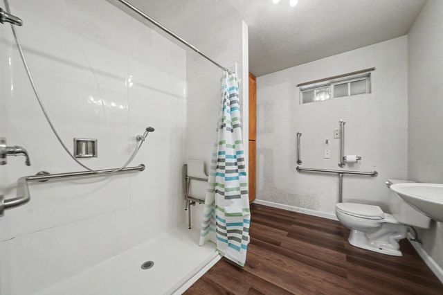 5039 Old EmigrantTrail East, Mountain Ranch, CA 95246