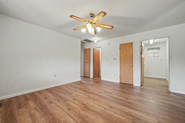 5039 Old EmigrantTrail East, Mountain Ranch, CA 95246