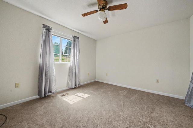 5039 Old EmigrantTrail East, Mountain Ranch, CA 95246
